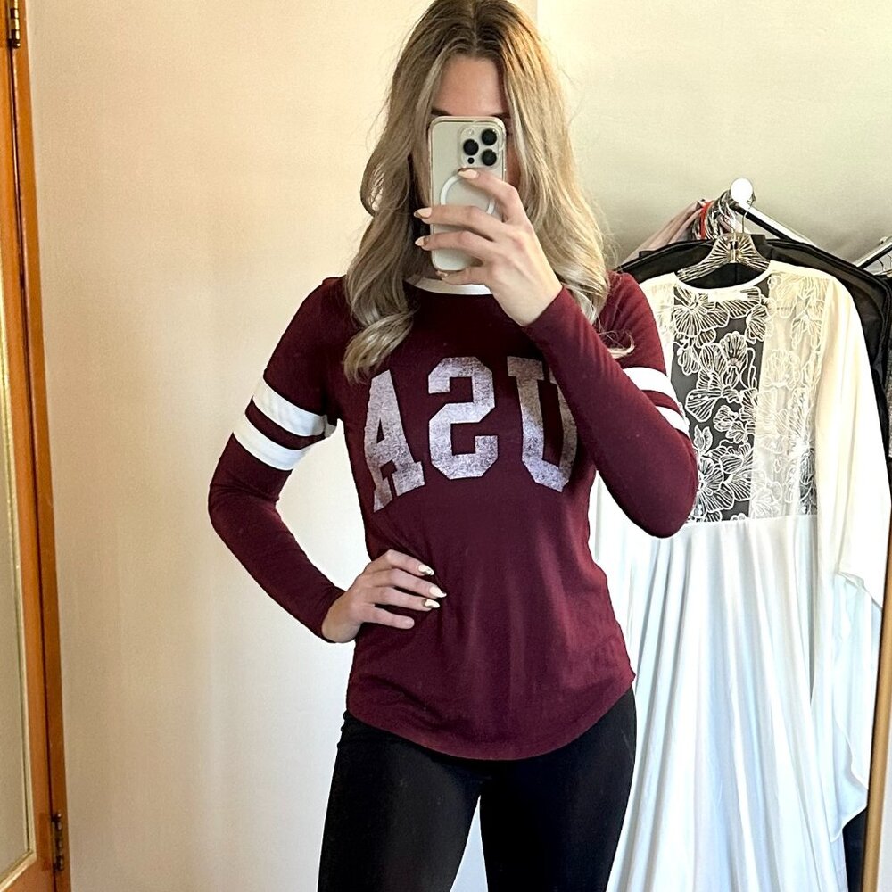 Stranded red burgundy USA striped long sleeve top, Size XS